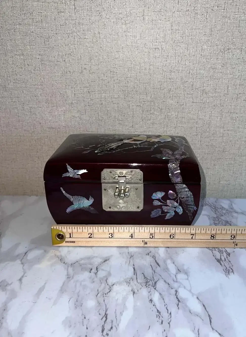 Vintage Korean Red Brown Lacquered Jewelry Box With Mother Of Pearl Birds 6.75